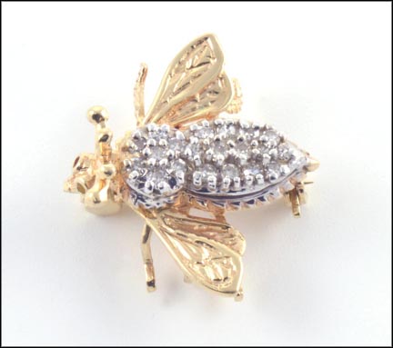 Diamond Bee Pin in Yellow Gold LARGE
