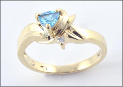 Blue Topaz Ring in 10K Yellow Gold LARGE