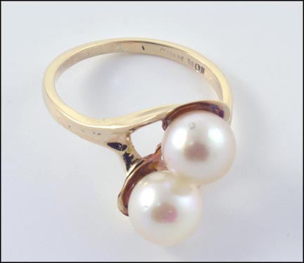 Pearl Ring in 10K Yellow Gold LARGE