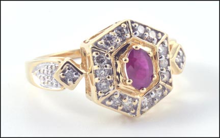 Ruby Ring in 14K Yellow Gold MAIN