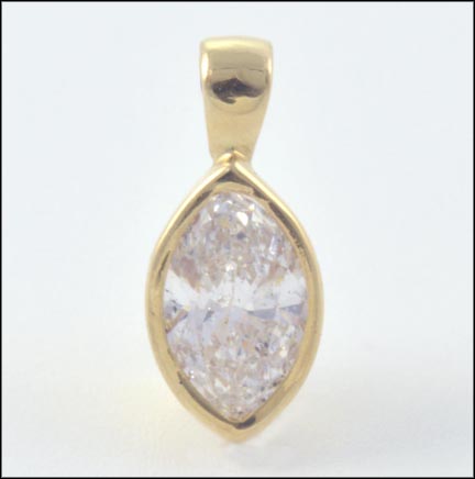 Diamond Marquis Pendant in Yellow Gold LARGE