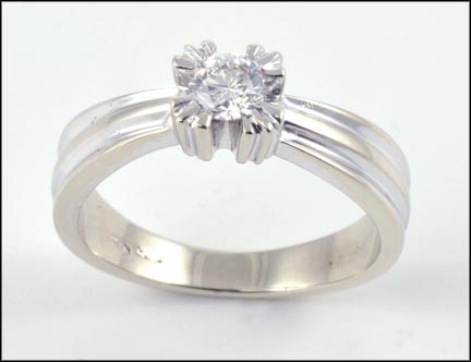 Diamond Engagement Ring in 18K White Gold MAIN