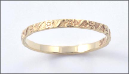 Baby Ring in 10K Yellow Gold MAIN
