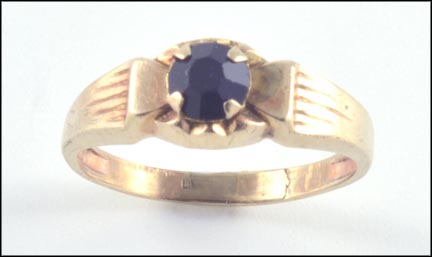 Garnet Stone Baby Ring in Yellow Gold LARGE