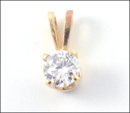 Diamond Solitaire Pendant in Yellow Gold LARGE