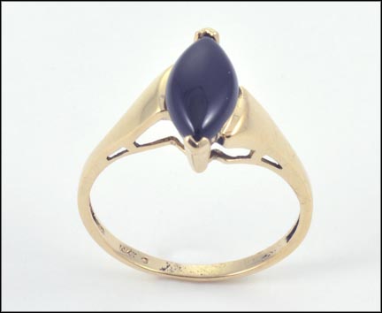 Onyx Ring in 10K Yellow Gold MAIN