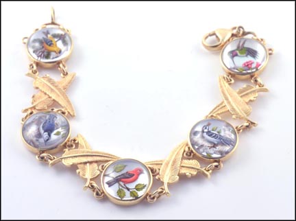 Bird Motif Bracelet in 14K Yellow Gold MAIN