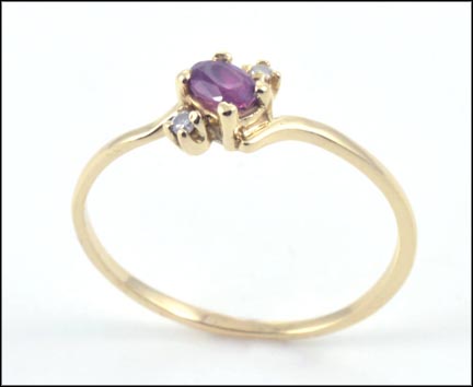 Ruby Ring in 14K Yellow Gold MAIN