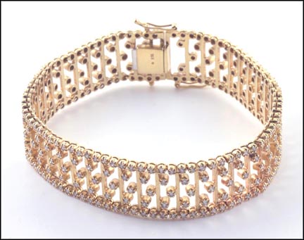 Diamond Bracelet in 14K Yellow Gold LARGE