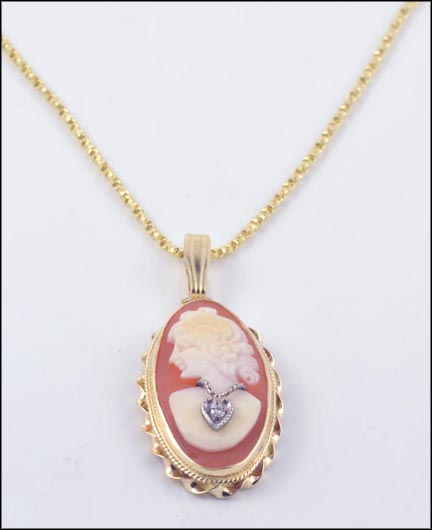 Cameo Necklace in 14K Yellow Gold LARGE