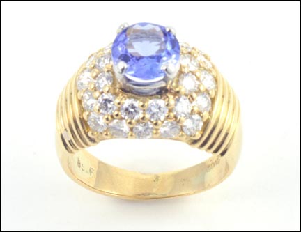 Tanzanite Ring in 18K Yellow Gold LARGE