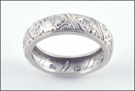 1930's Band in White Gold MAIN