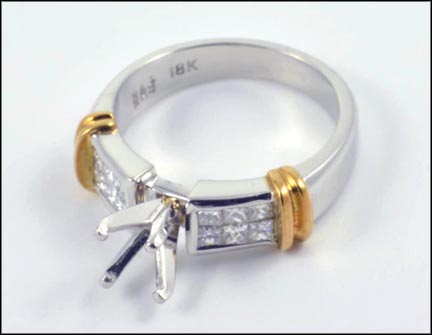 Semi-Mount Ring in Platinum and 18K Yellow Gold MAIN