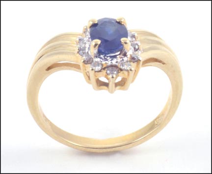 Sapphire Ring in 14K Yellow Gold MAIN