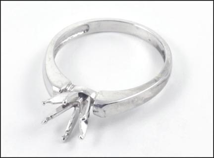 Solitaire Ring Mount in 14K White Gold MAIN