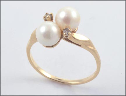 Natural Pearl Ring in 10K Yellow Gold MAIN