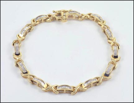 Diamond Baguette Band in 14K Yellow Gold LARGE