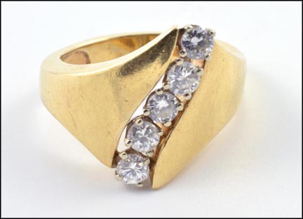 Diamond Swirl Ring in Yellow Gold LARGE