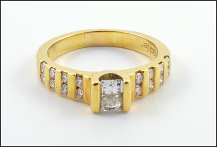 Radiant Diamond Engagement Ring in 18K Yellow Gold LARGE