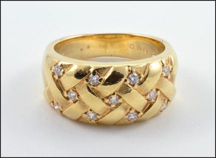 Diamond Basket Weave Ring in Yellow Gold LARGE