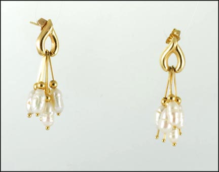 Freshwater Pearl Dangle Earrings in 14K Yellow Gold LARGE