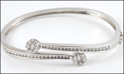 Diamond Bangle Bracelet in 14K White Gold LARGE