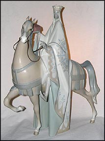 King Balthasar, Lladro Figurine  #1020 MAIN