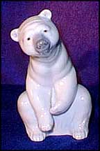 Resting Polar Bear, Lladro Figurine  #1208 MAIN