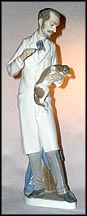 Veterinarian, Lladro Figurine  #14825 MAIN