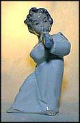 Angel with Horn, Lladro Figurine  #4540 MAIN