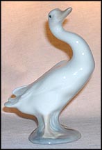 Little Duck, Lladro Figurine  #4552 MAIN