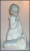 Angel with Child - matte, Lladro Figurine  #4635M MAIN