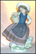 Sweet Scent, Lladro Figurine  #5221 MAIN