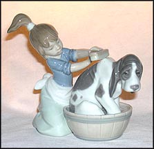 Bashful Bather, Lladro Figurine  #5455 MAIN