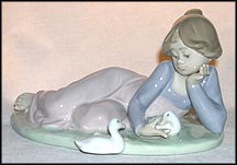 Playful Friends, Lladro Figurine  #5609 MAIN