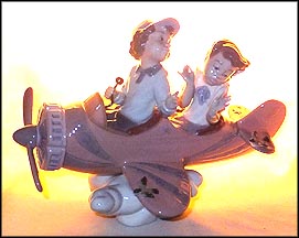Don't Look Down, Lladro Figurine  #5698 MAIN