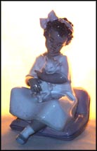 Cuddley Kitten, Lladro Figurine  #6201 MAIN
