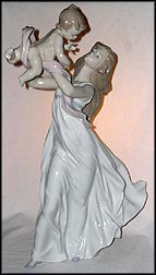 My Little Sweetie, Lladro Figurine  #6858 MAIN