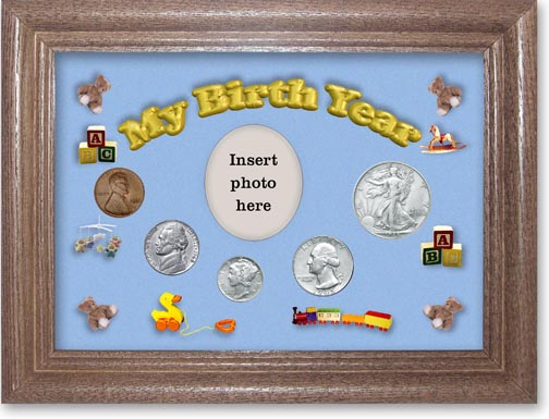 1945 My Birth Year Coin Gift Set with a blue background and dark oak frame MAIN