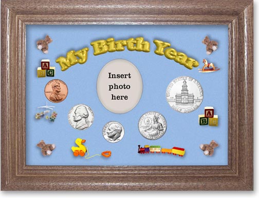 1976 My Birth Year Coin Gift Set with a blue background and dark oak frame LARGE