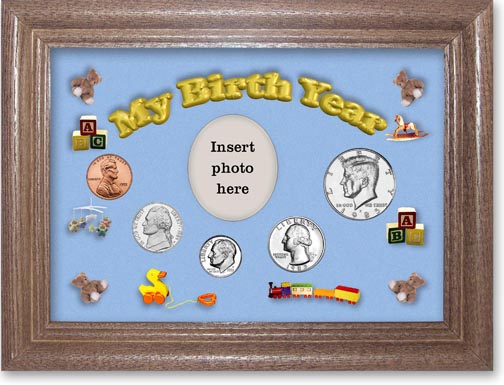 1985 My Birth Year Coin Gift Set with a blue background and dark oak frame MAIN