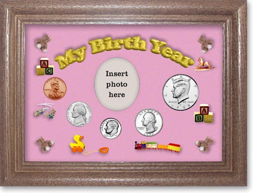 1995 My Birth Year Coin Gift Set with a pink background and dark oak frame MAIN