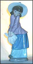 Girl Carrying Laundry  #06660 MAIN