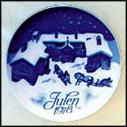 Guests Are Coming For Christmas Eve Collector Plate by Gunnar Bratlie MAIN