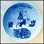 Cat And Kittens Collector Plate by Gunnar Bratlie MAIN