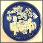 Toys Under The Tree Collector Plate MAIN