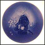 Daisies For Mother Collector Plate by Mads Stage MAIN
