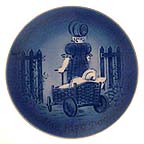 Promenade Collector Plate by Mads Stage MAIN