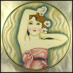 Gigi Collector Plate by Vincente Tiziano MAIN