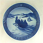 Fetching The Christmas Tree Collector Plate by Oluf Jensen MAIN